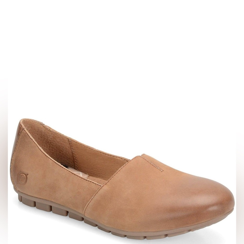 Born Sebra Leather Slip On Shoes Tan Size 9